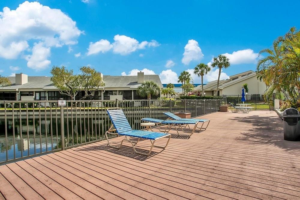 PASADENA COVE CONDO - Residential