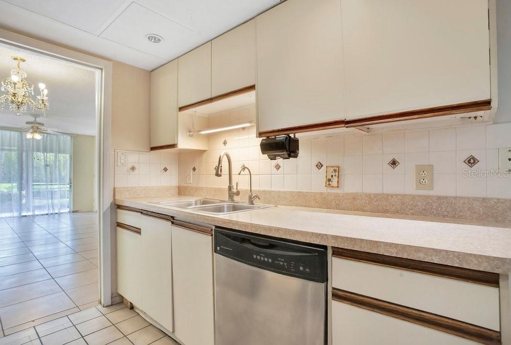 PASADENA COVE CONDO - Residential