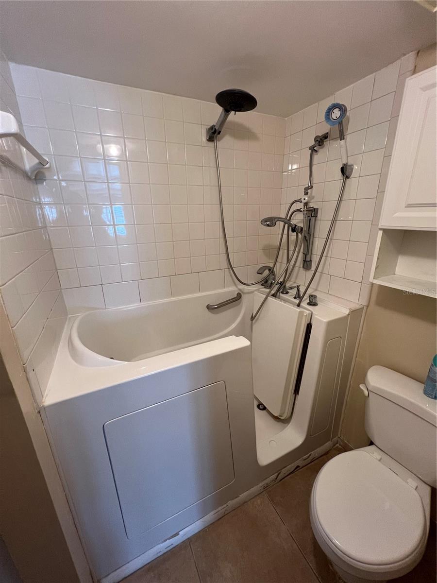 PASADENA COVE CONDO - Residential