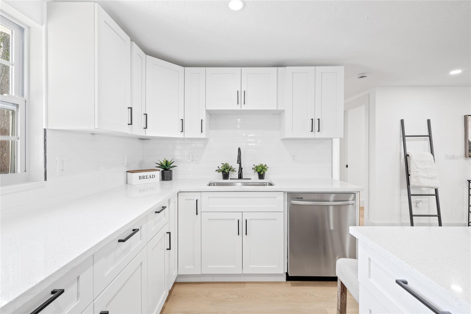 GRAND VIEW PARK ESTATES - Residential