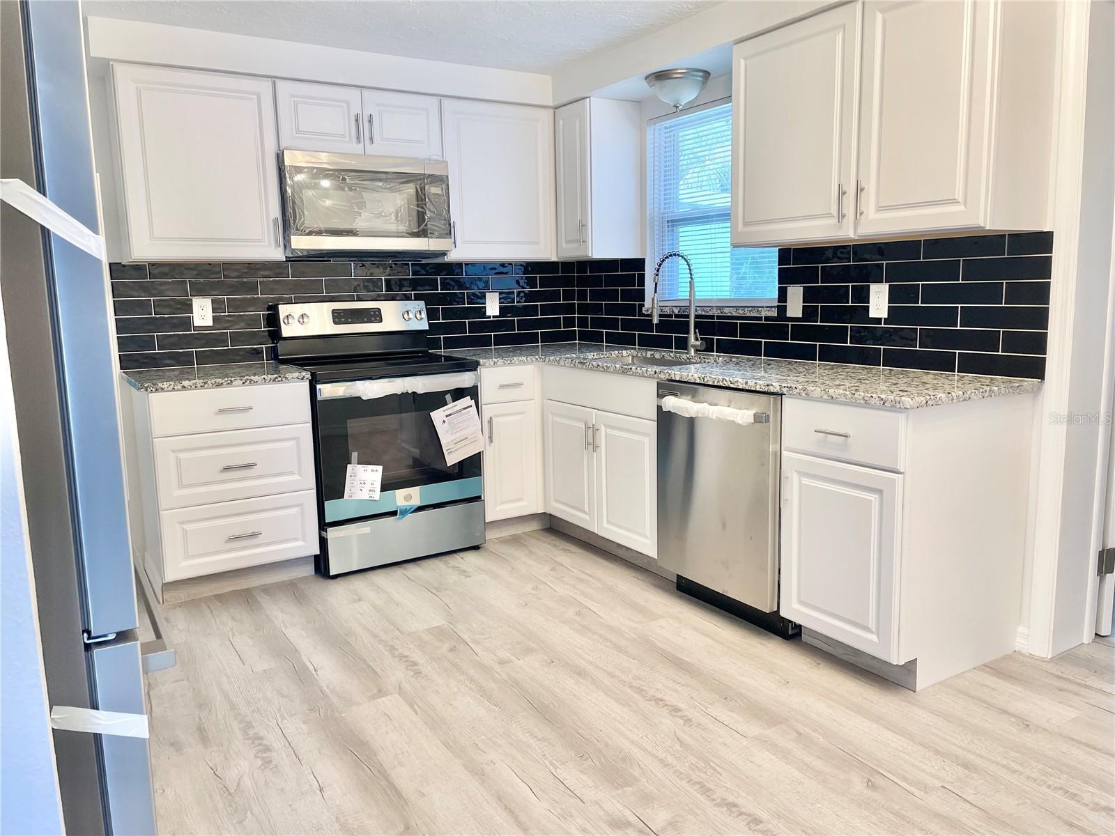 CRESTRIDGE GARDENS - Residential