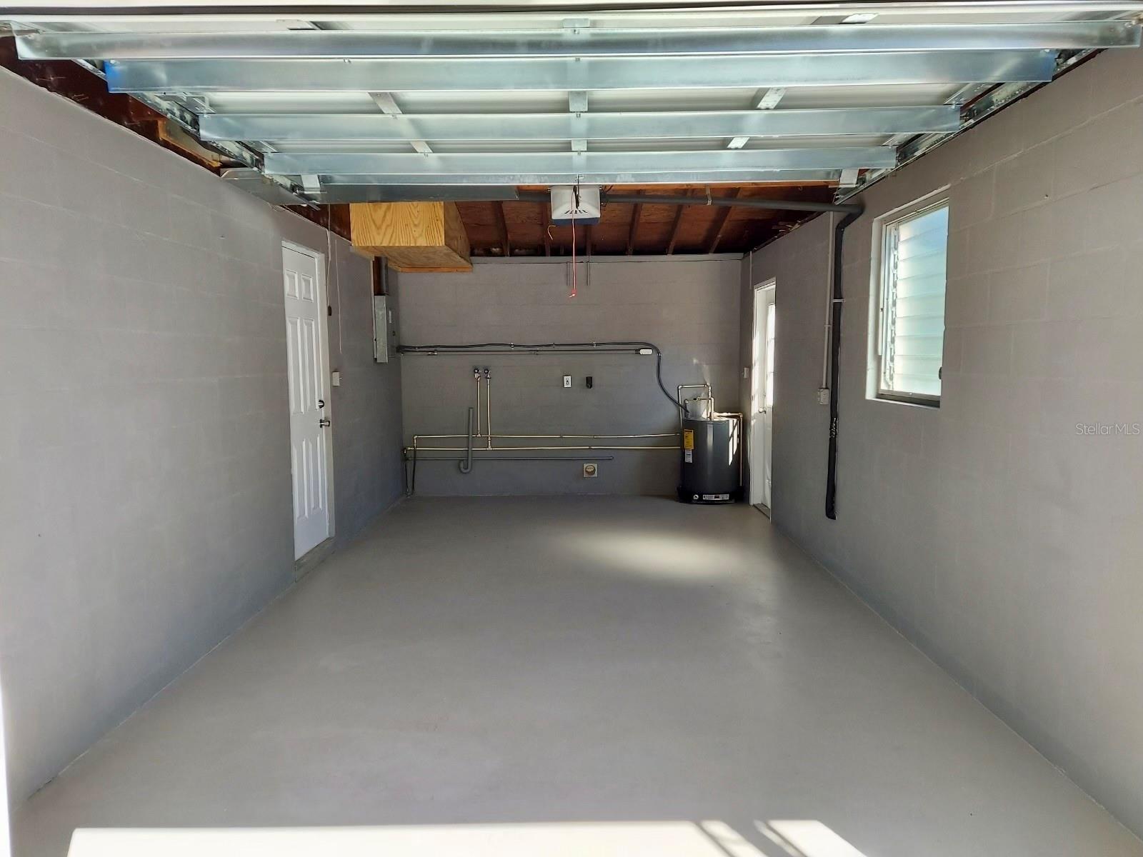 CRESTRIDGE GARDENS - Residential