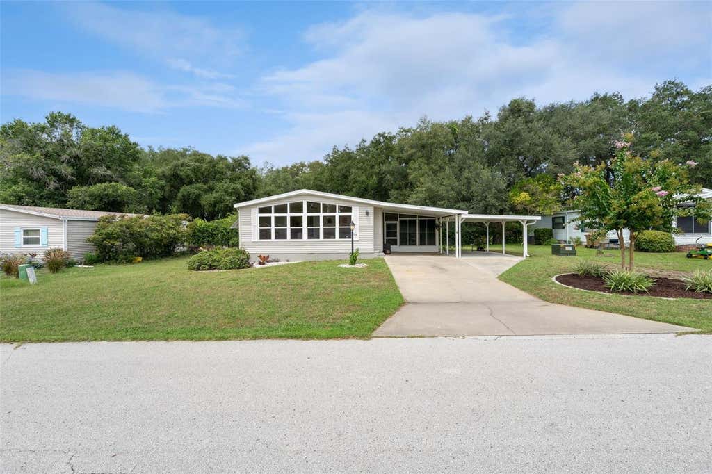 Photo of 25047 Bellevue, Leesburg, FL 34748 (MLS # G5116090)
