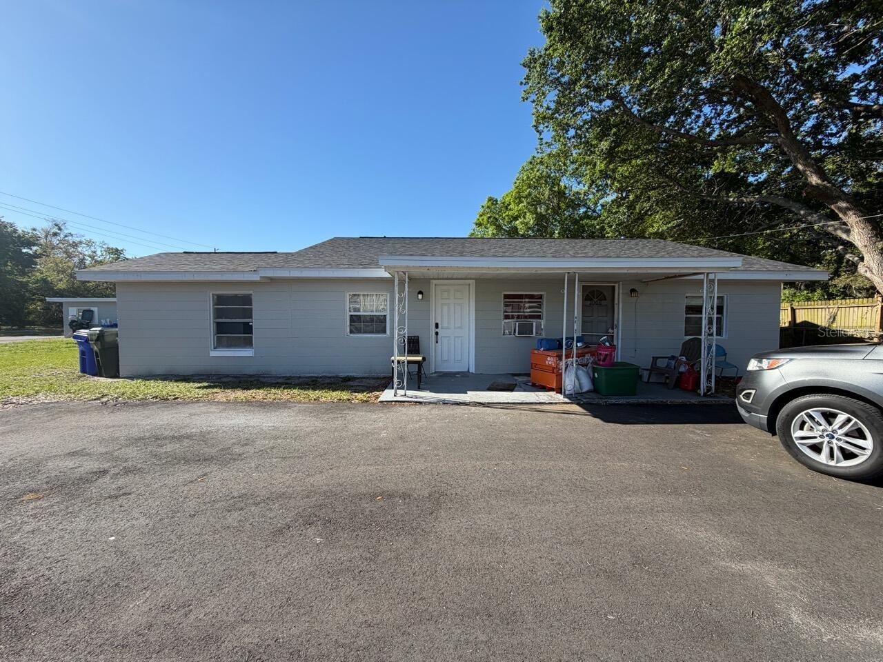 2006 W HICKORY STREET