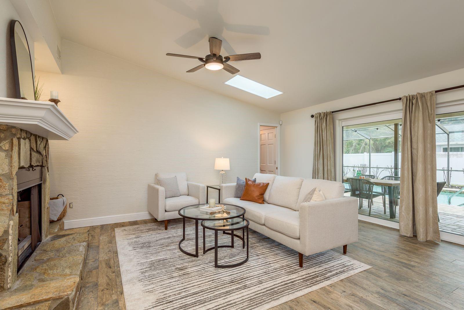 TARPON WOODS 4TH ADD - Residential