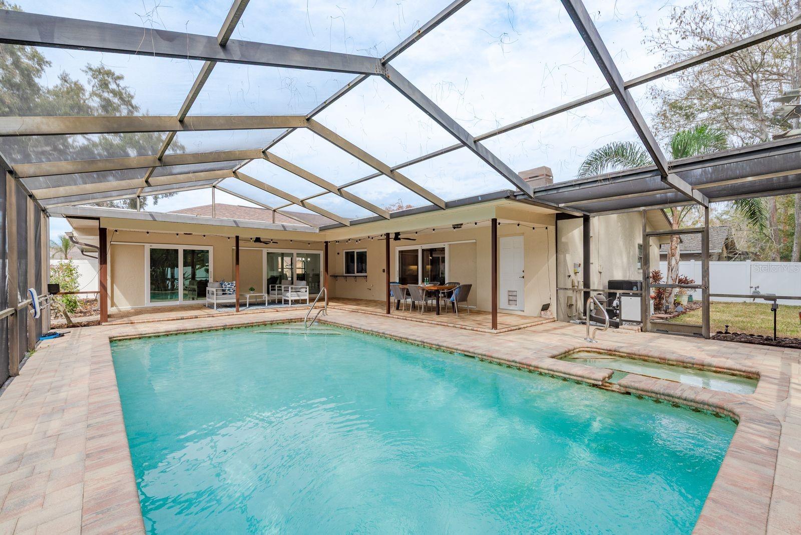 TARPON WOODS 4TH ADD - Residential