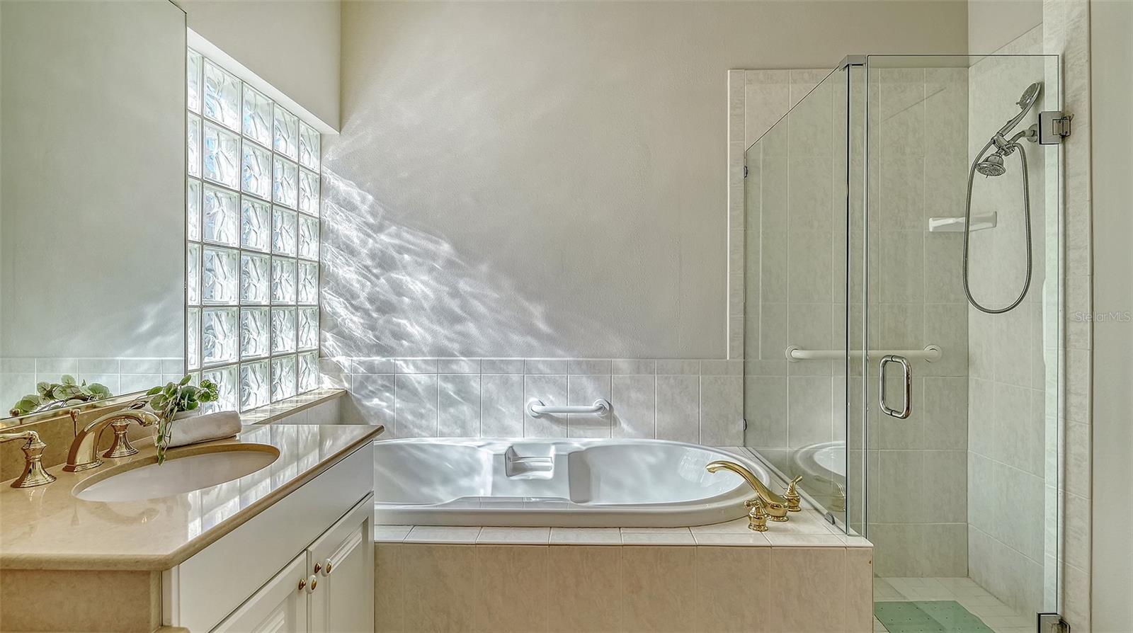 WYNDHAM - Residential