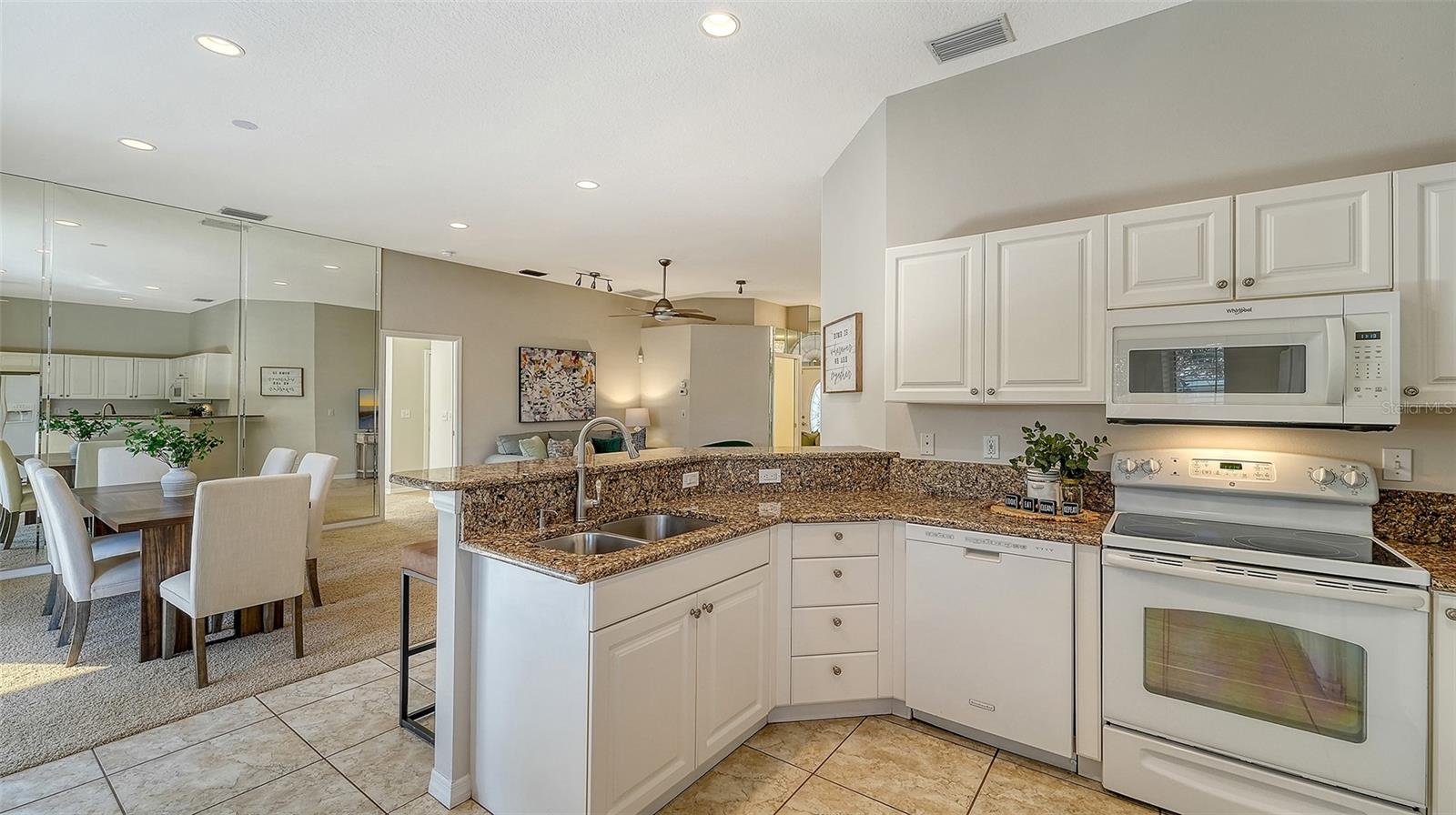 WYNDHAM - Residential