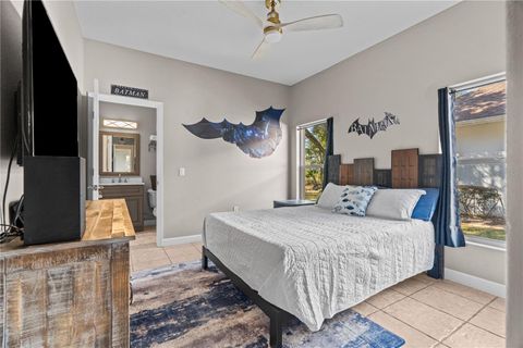 Tiny photo for 5039 Greenbriar Trail, Mount Dora, FL 32757 (MLS # O6381993)