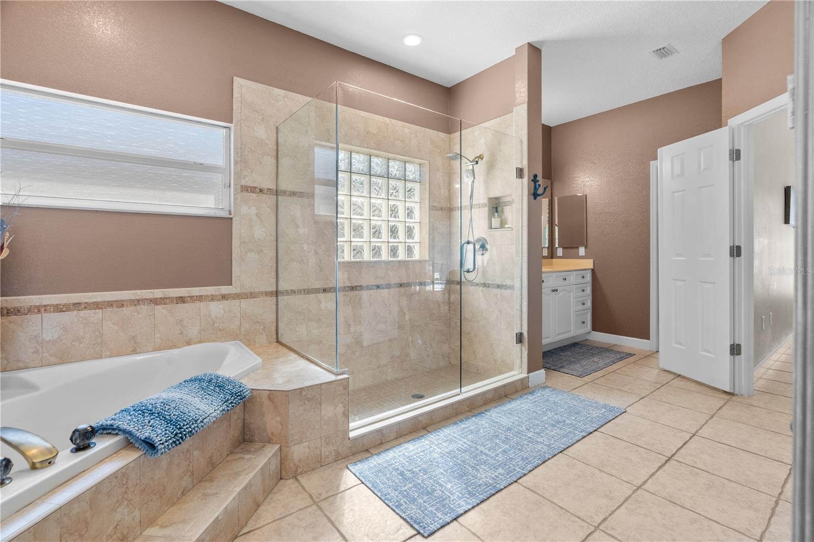 MT DORA COUNTRY CLUB MT DORA PH 02-4 - Residential