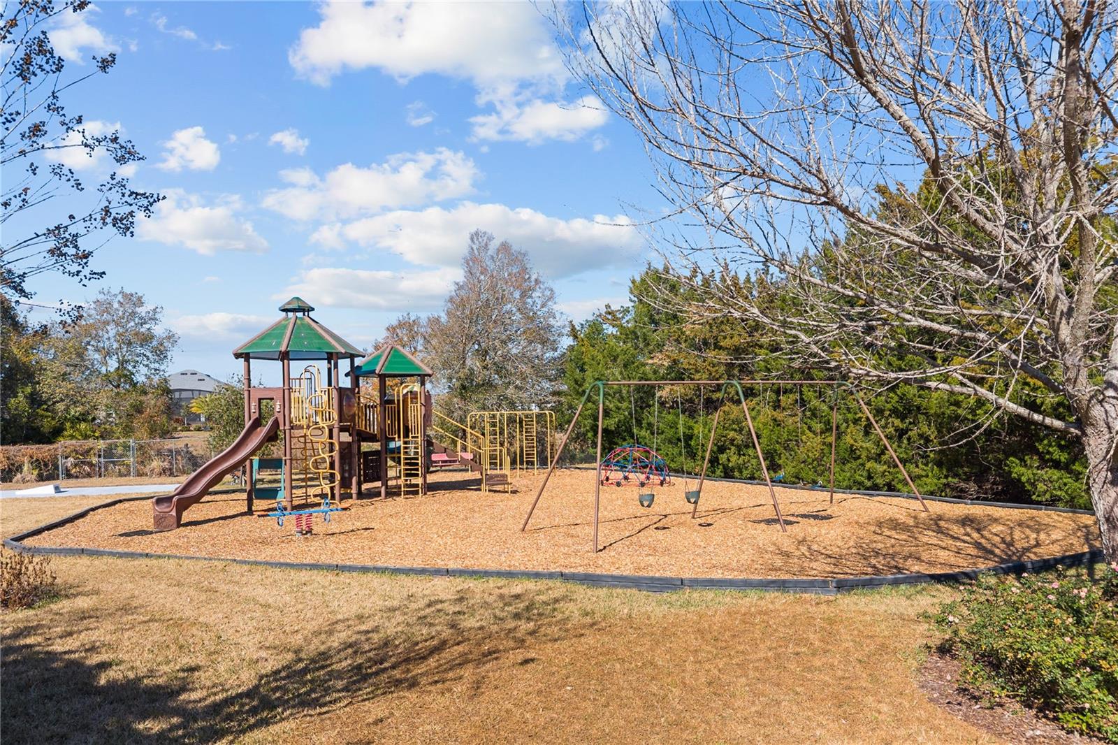 MT DORA COUNTRY CLUB MT DORA PH 02-4 - Residential