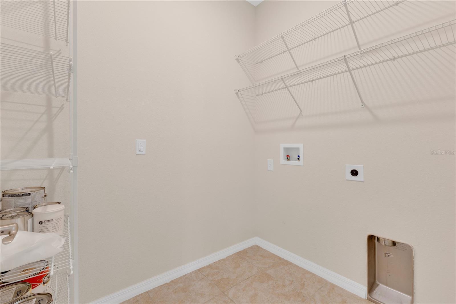 CHAMPIONS RESERVE - Residential