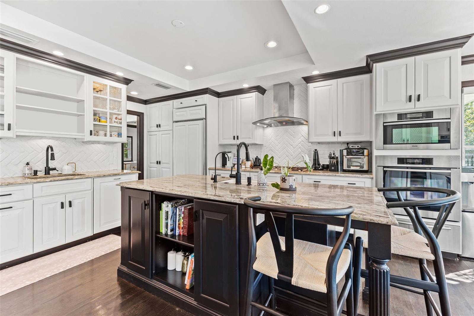 MONTICELLO PARK - Residential