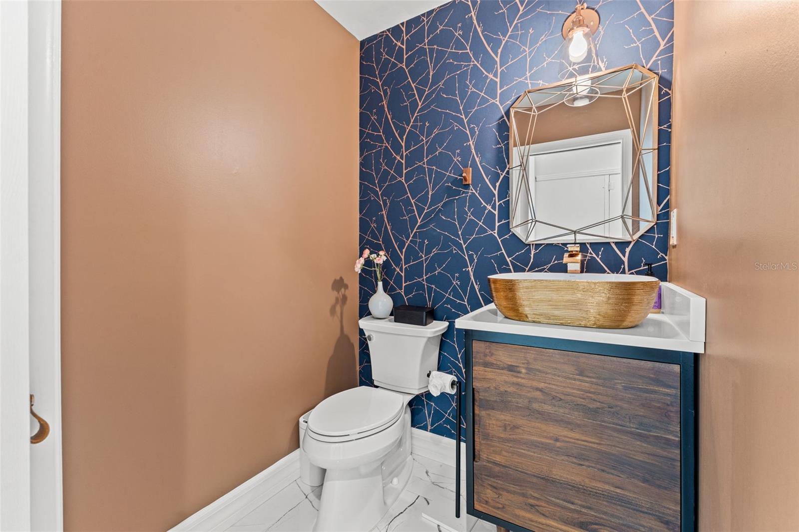 MONTICELLO PARK - Residential