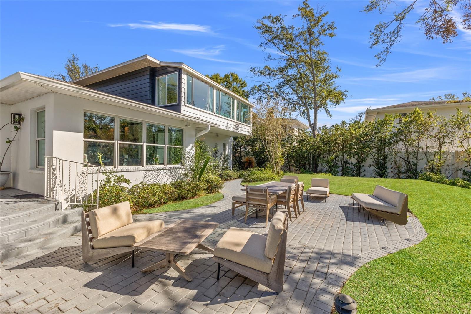 MONTICELLO PARK - Residential