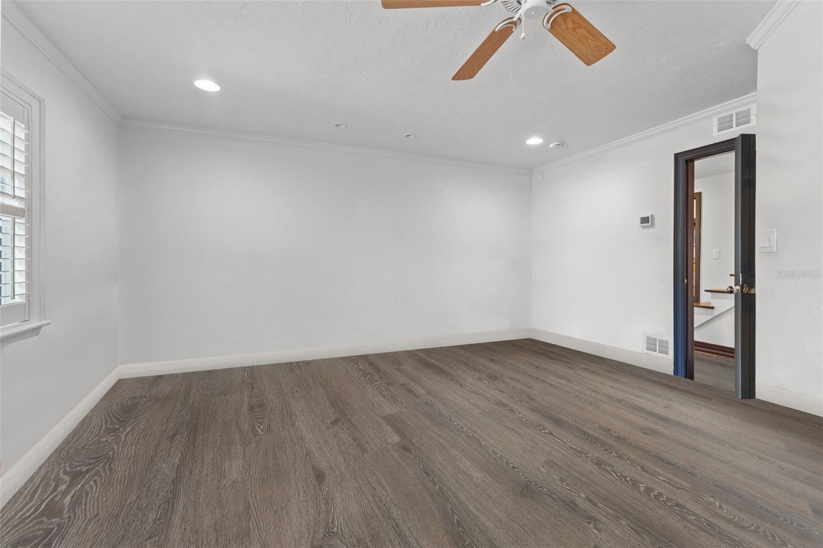 MONTICELLO PARK - Residential