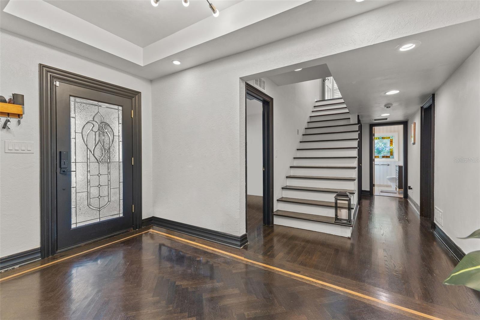 MONTICELLO PARK - Residential