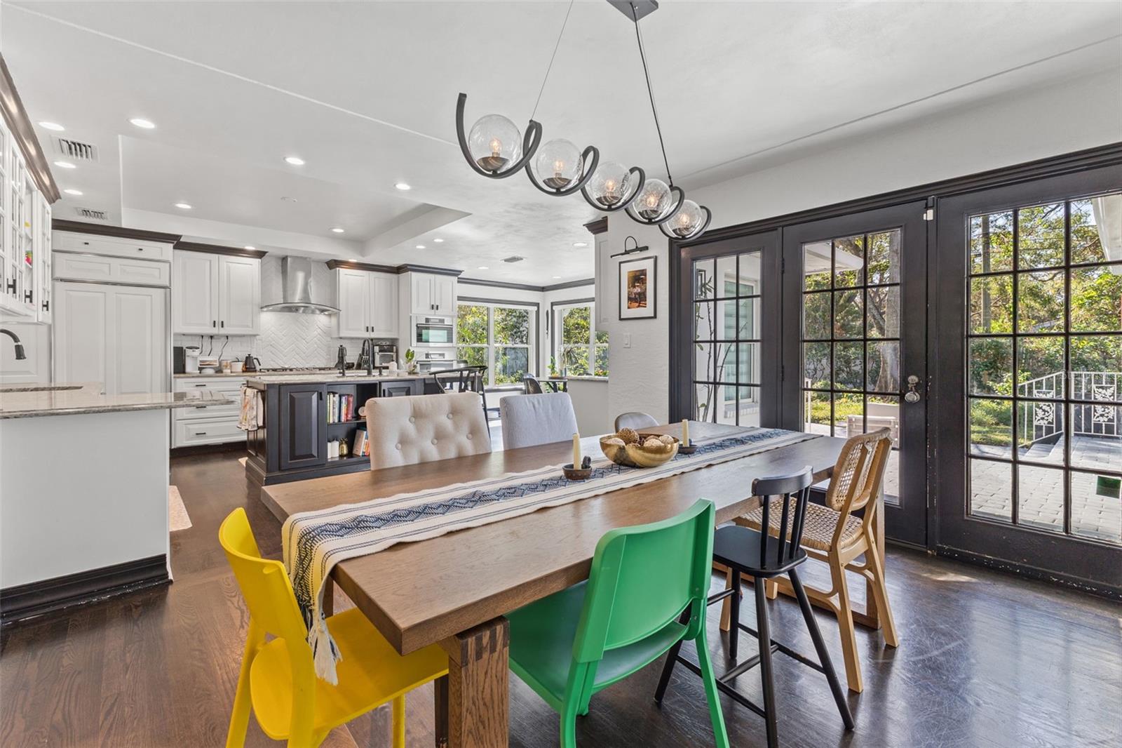 MONTICELLO PARK - Residential