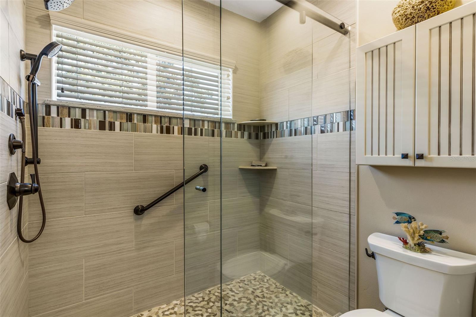 LAUREL OAK ESTATES SEC 01 - Residential