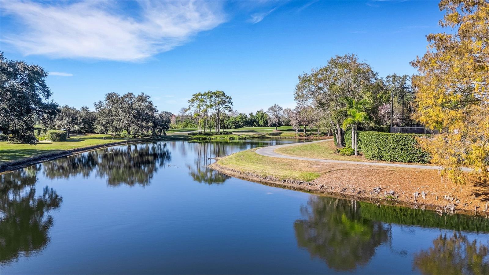 LAUREL OAK ESTATES SEC 01 - Residential