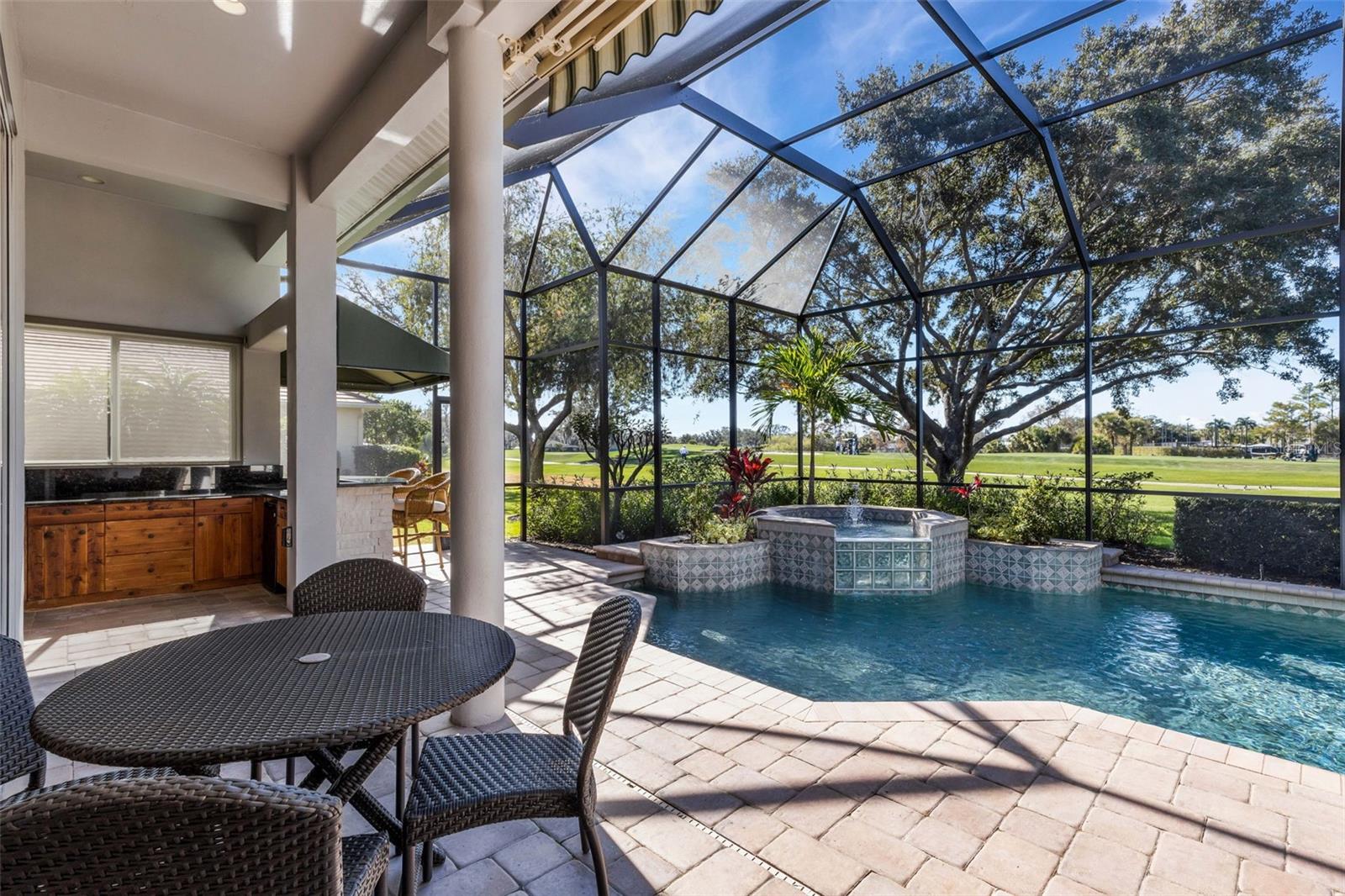 LAUREL OAK ESTATES SEC 01 - Residential