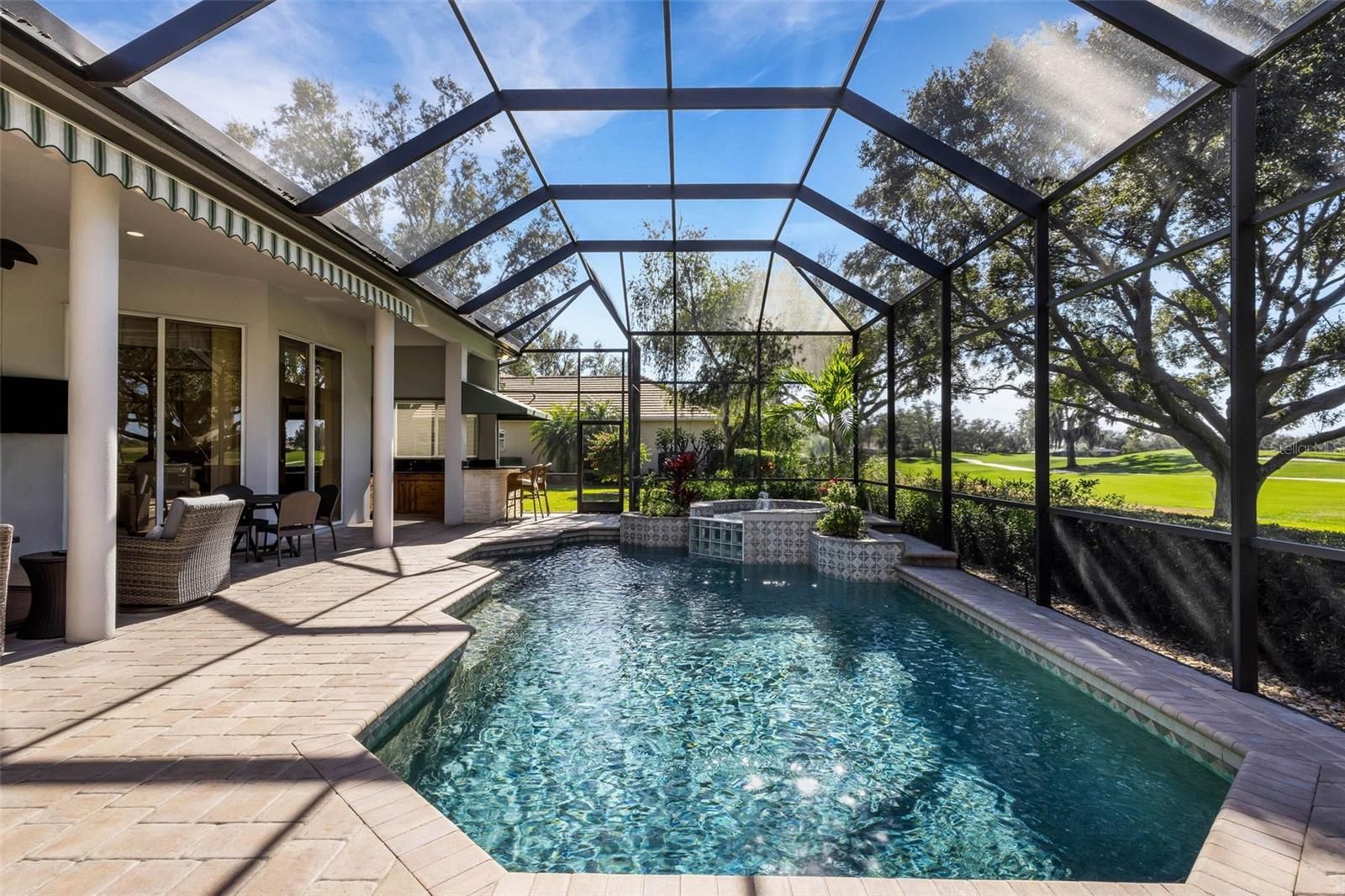 LAUREL OAK ESTATES SEC 01 - Residential