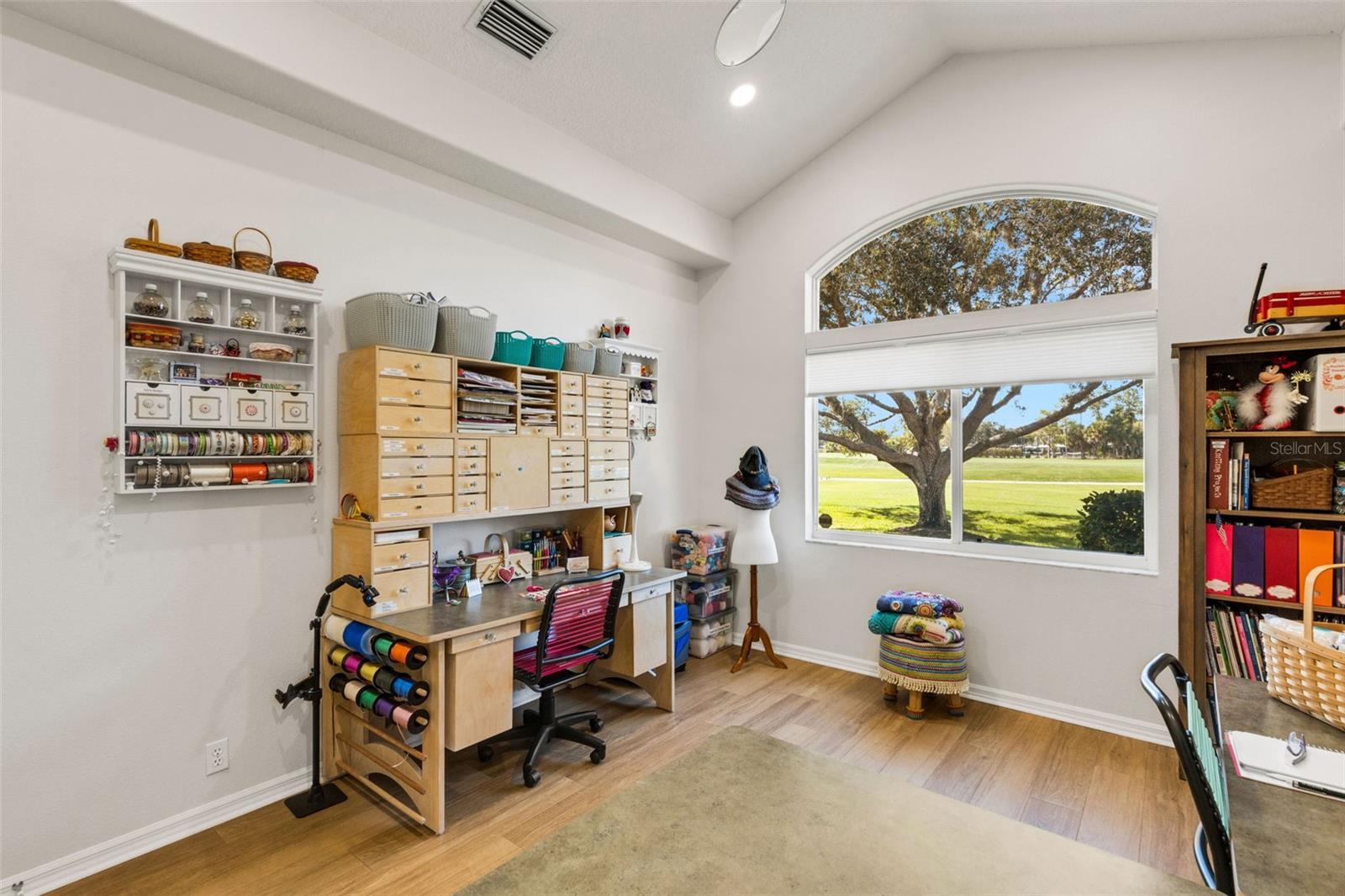 LAUREL OAK ESTATES SEC 01 - Residential