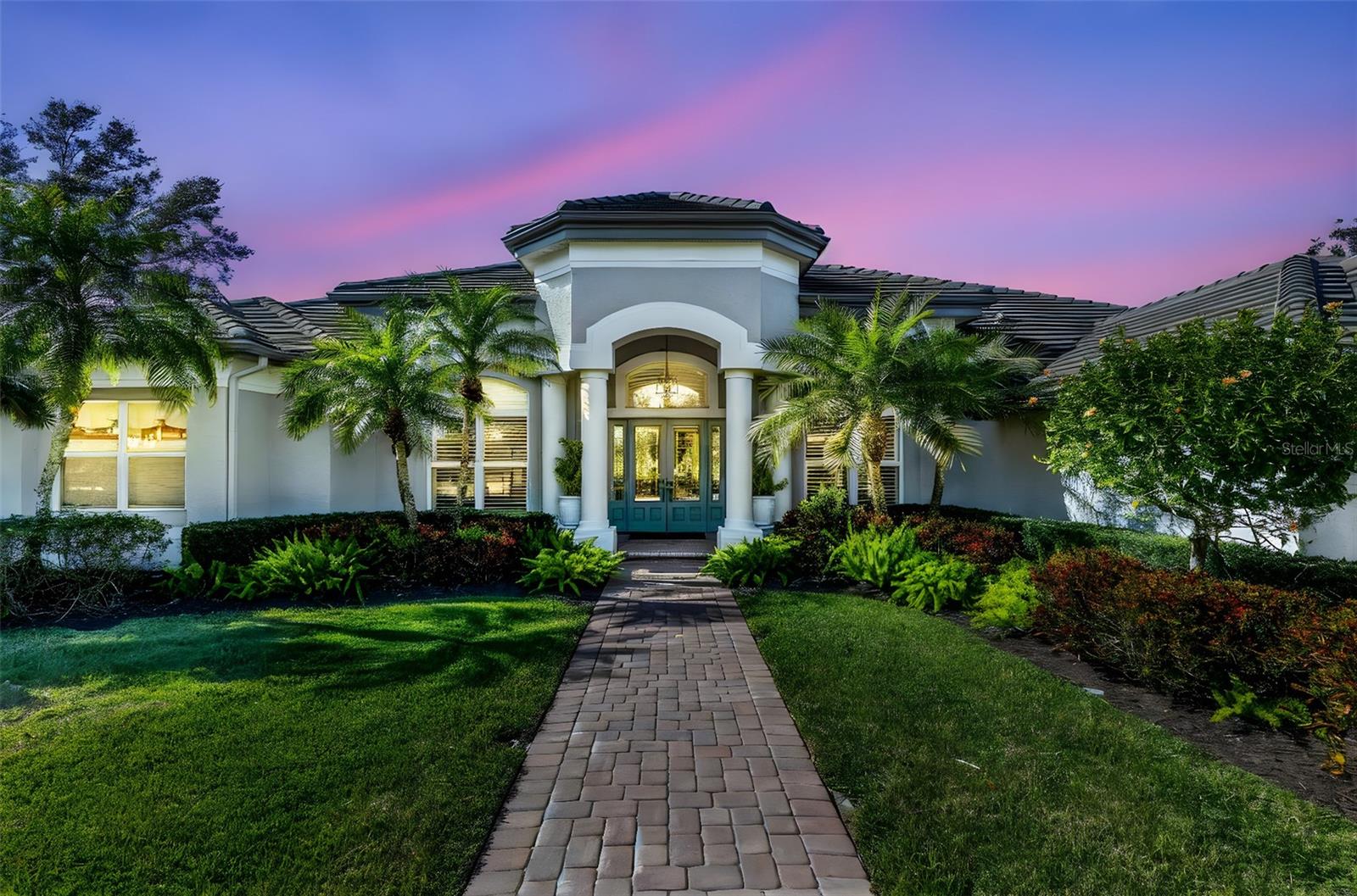 LAUREL OAK ESTATES SEC 01 - Residential