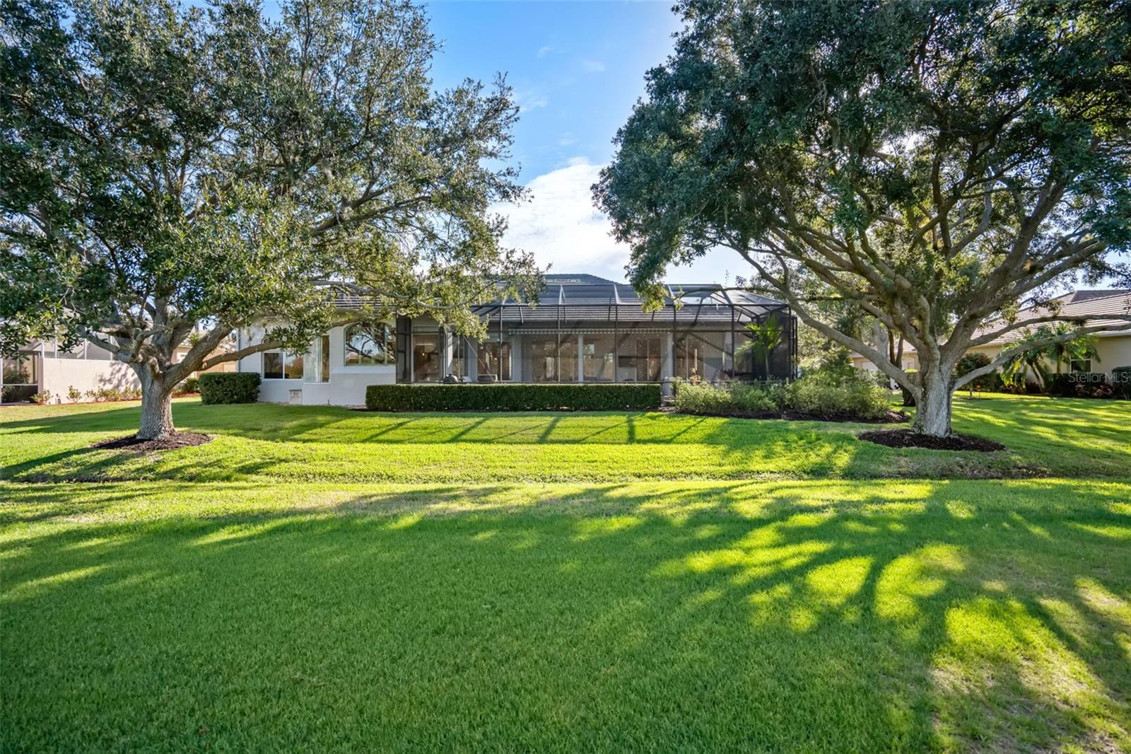 LAUREL OAK ESTATES SEC 01 - Residential