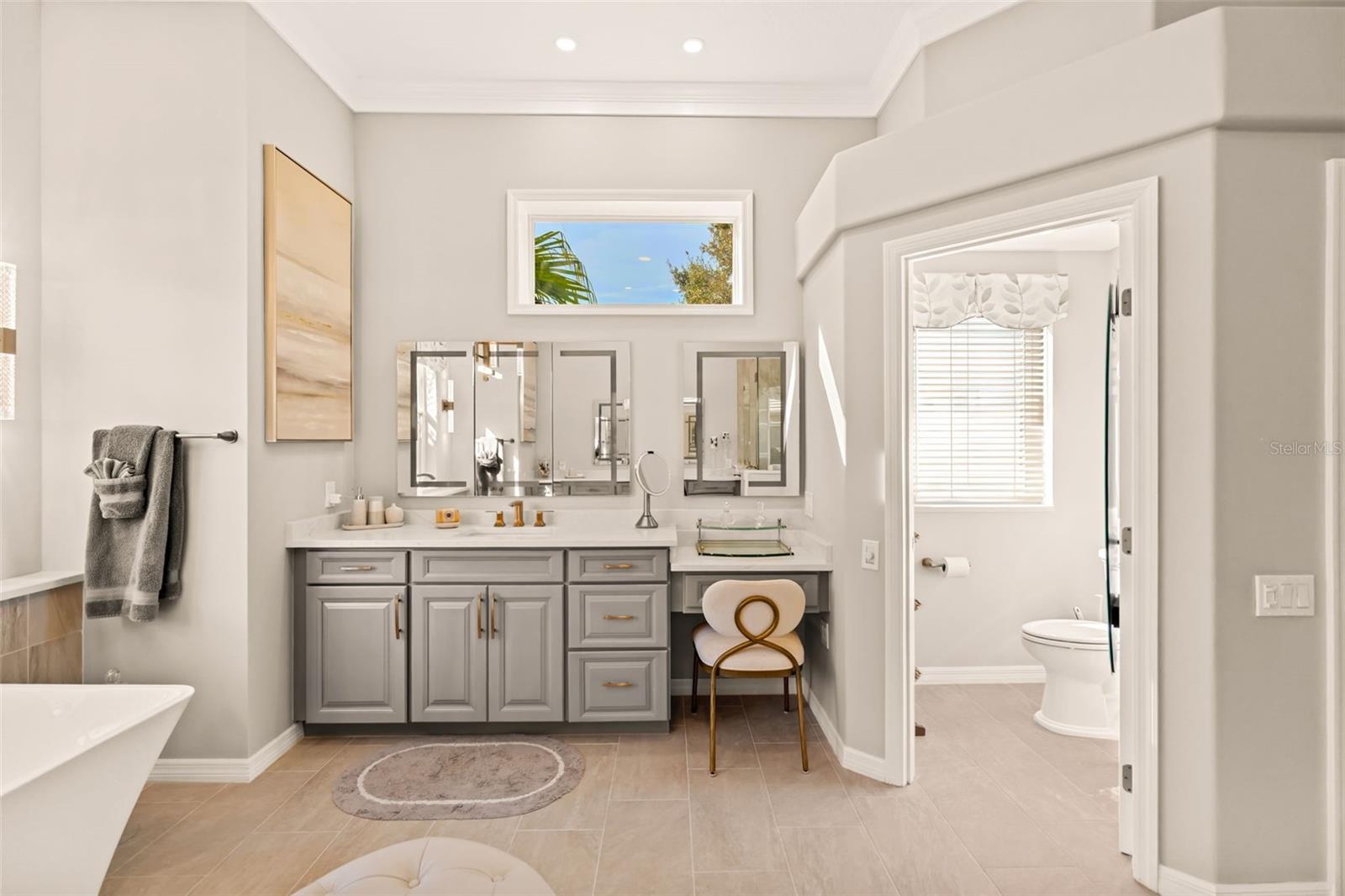 LAUREL OAK ESTATES SEC 01 - Residential