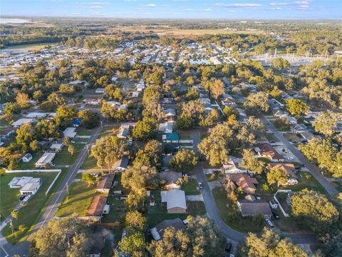 A home in EUSTIS