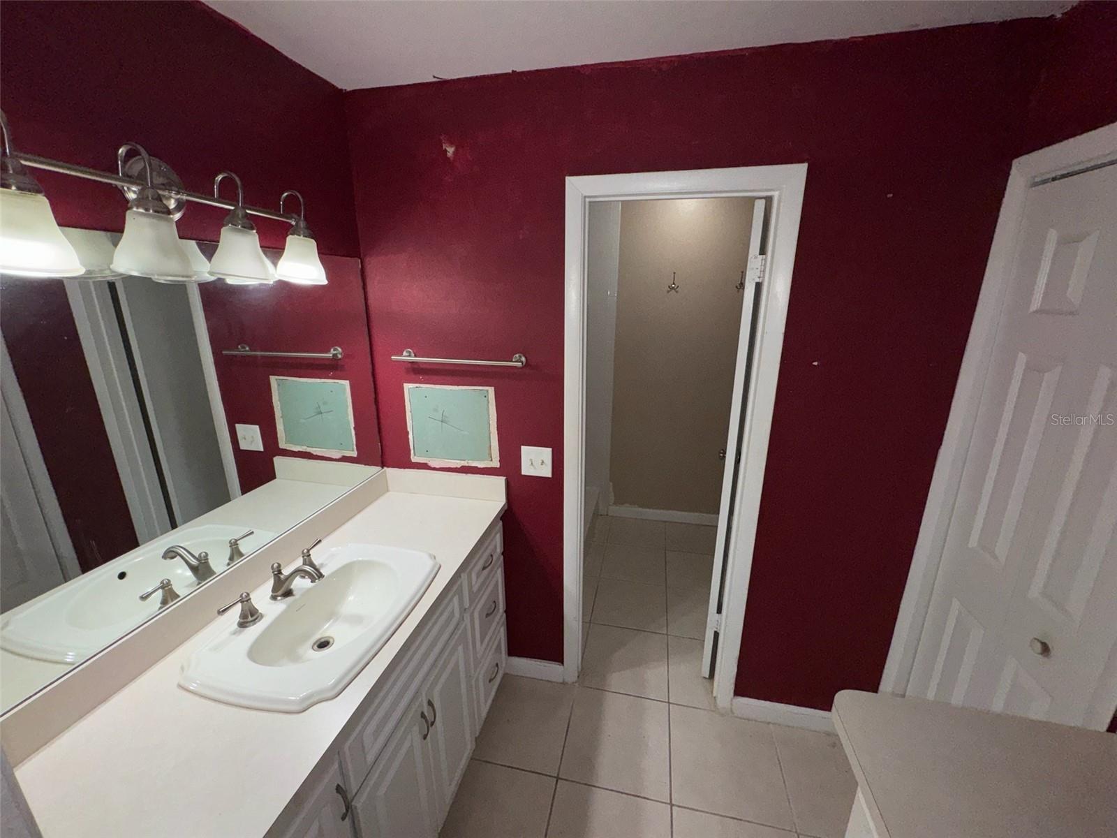 CYPRESS WOODS CONDO - Residential