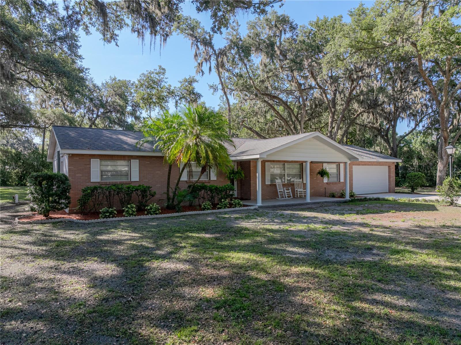 5624 LAUREL OAK DRIVE