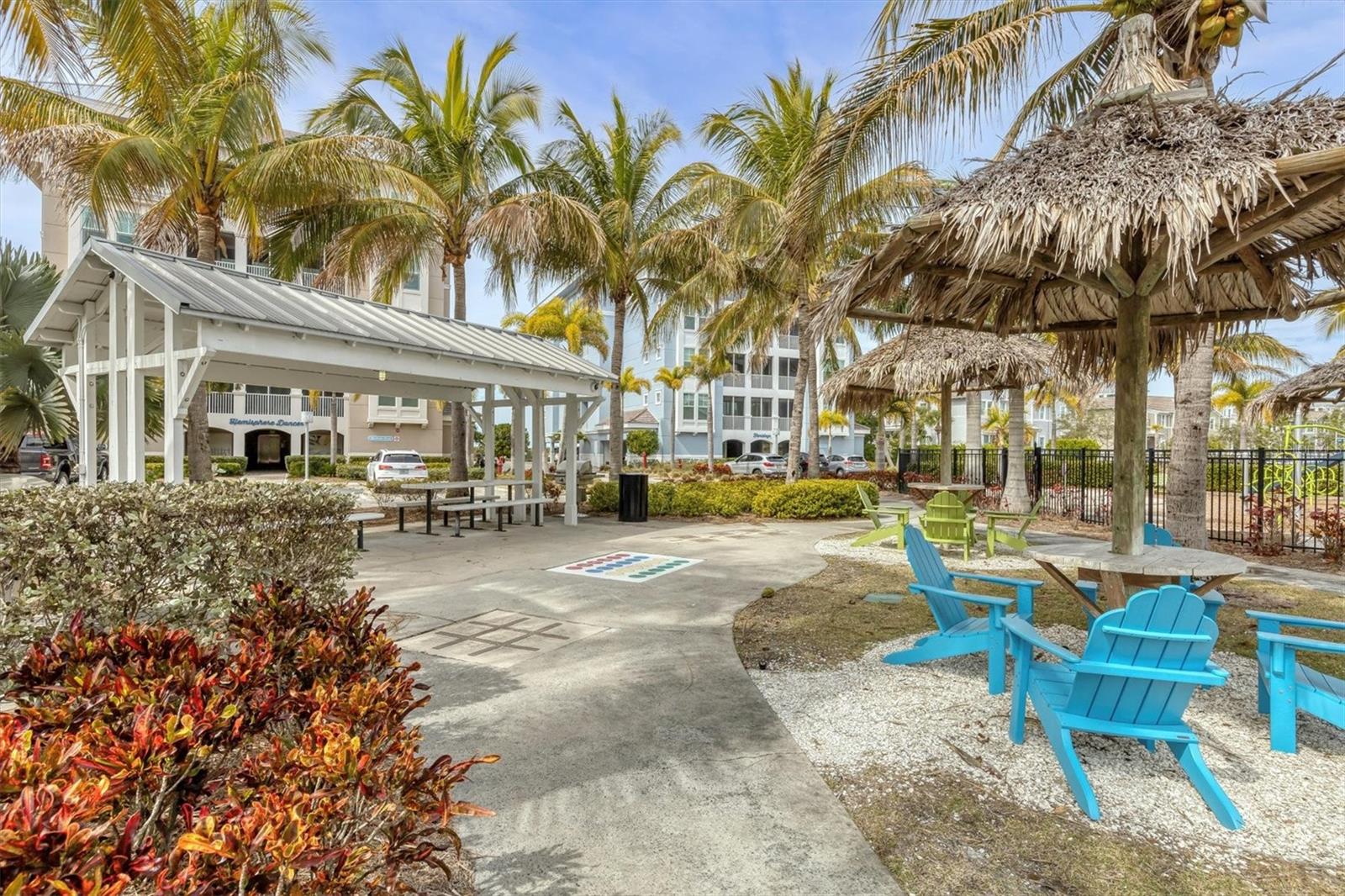 MARINA WALK ON ONE PARTICULAR HARBOUR - Residential