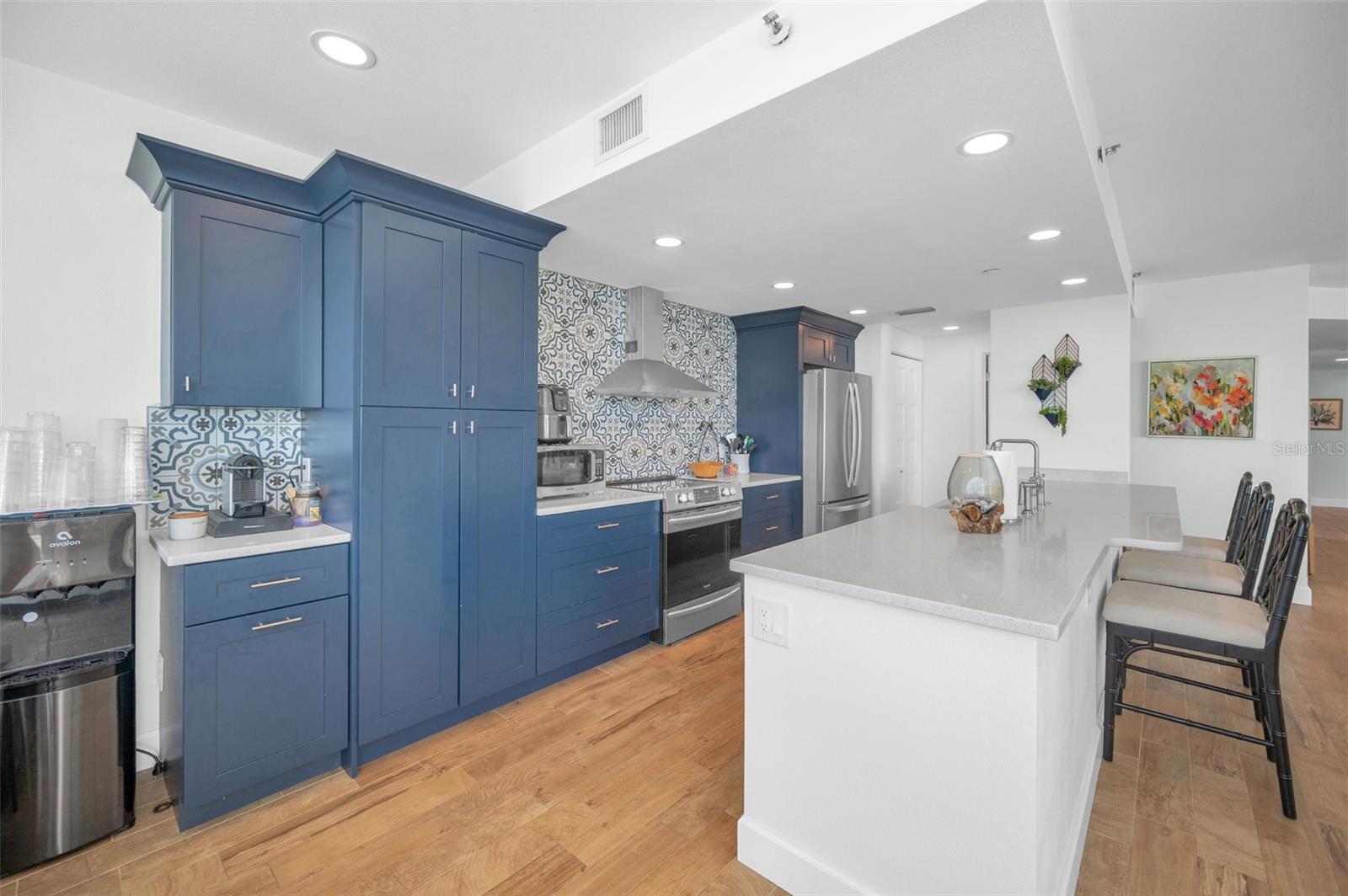 ULTIMAR ONE CONDO - Residential Lease