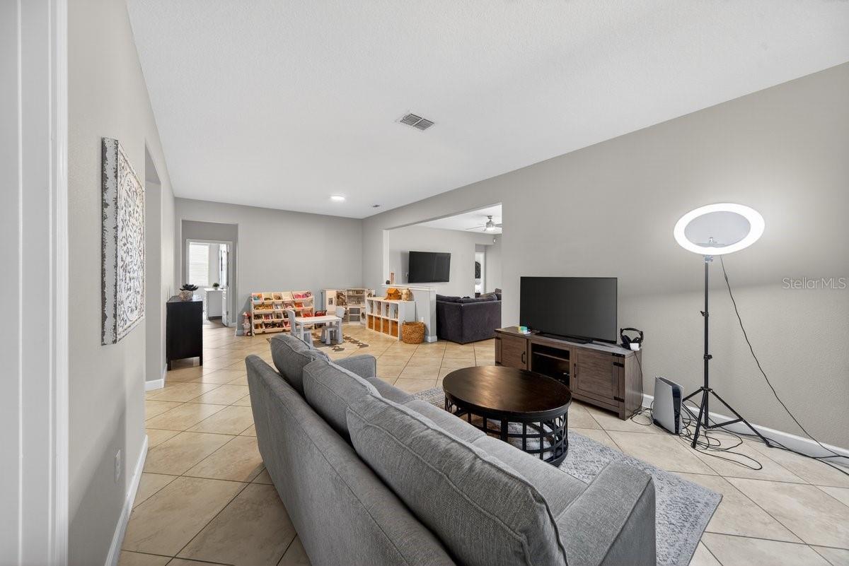 WYNDHAM LAKES ESTATES - Residential