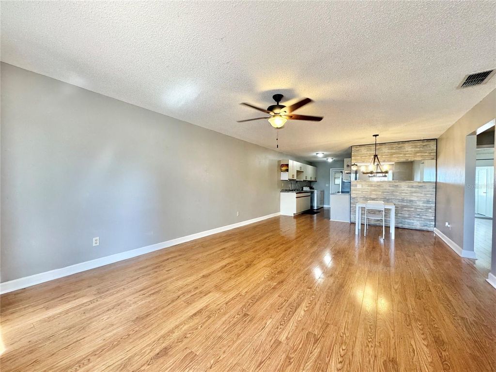 Photo of 398 Winter Ridge Boulevard #398, Winter Haven, FL 33881 (MLS # P4936615)