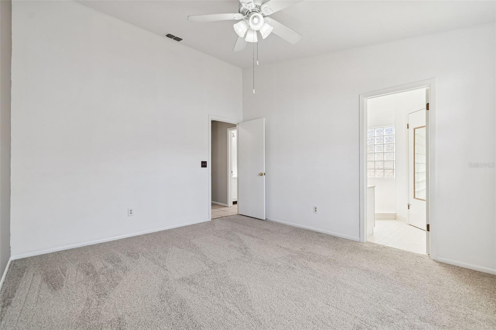 BRANDON LAKEWOOD ESTATES ADD - Residential