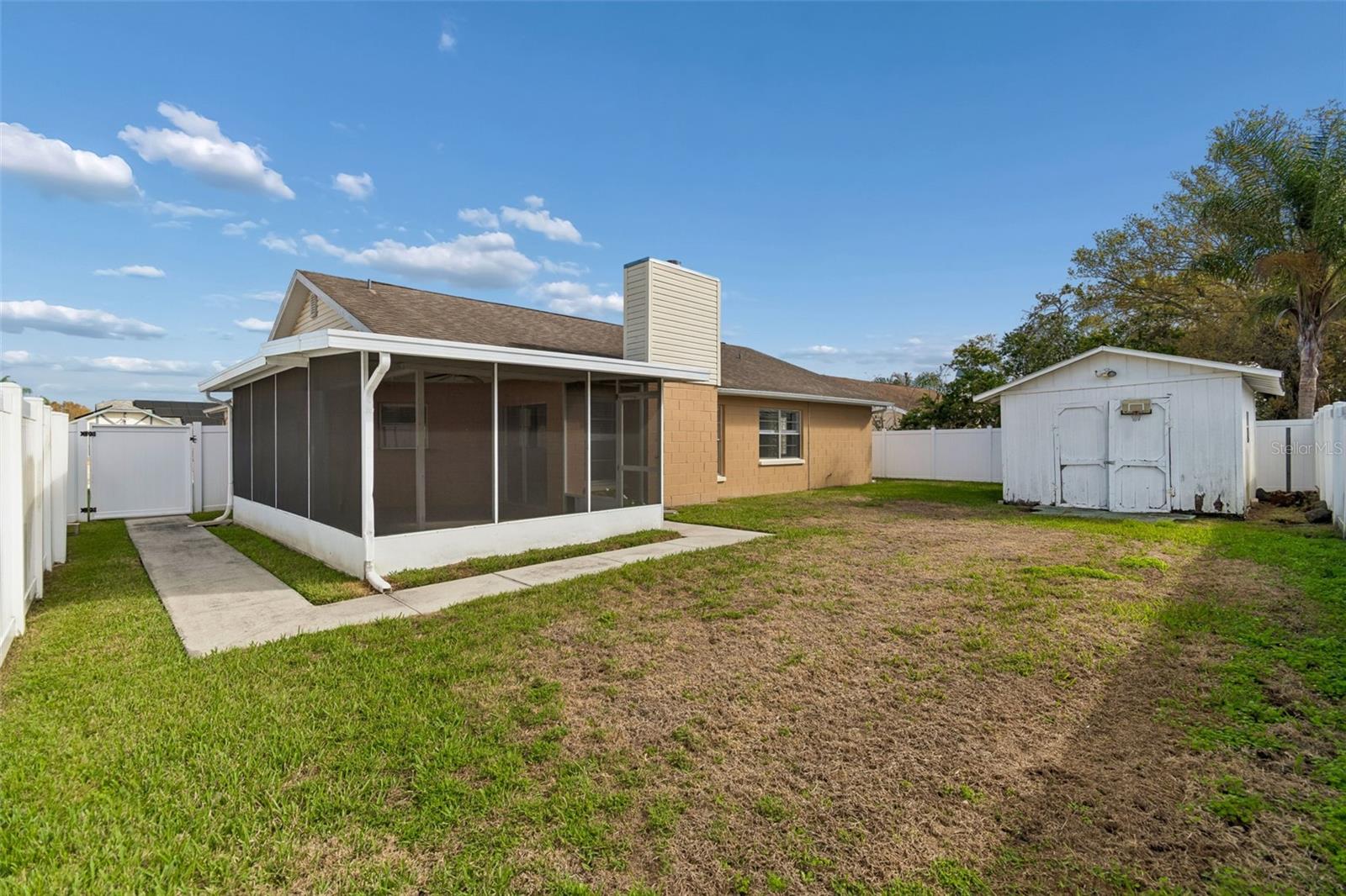 BRANDON LAKEWOOD ESTATES ADD - Residential