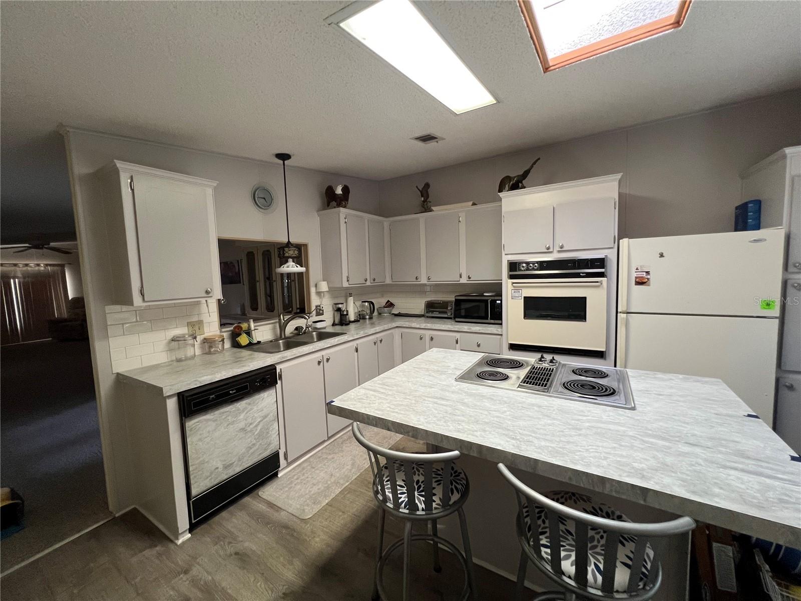 TIMBERWOOD ESTATES - Residential