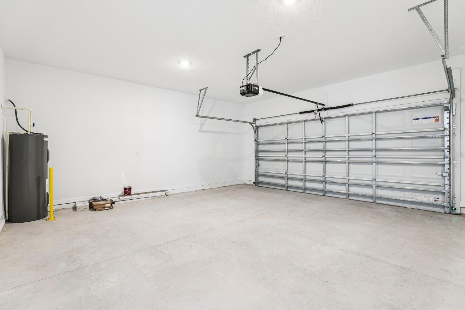 ELLINGTON PLACE - Residential