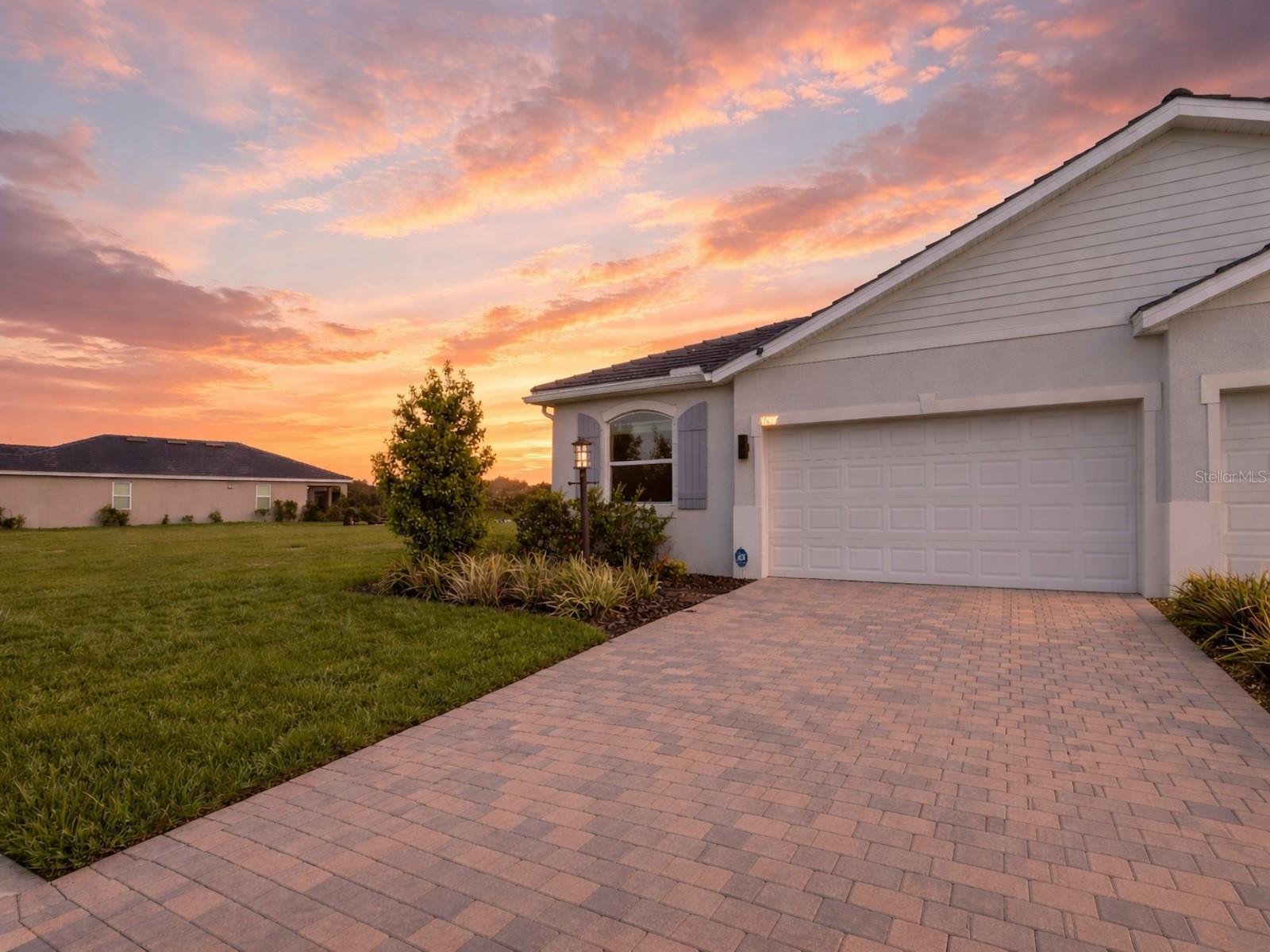 17817 PASTURELAND AVENUE