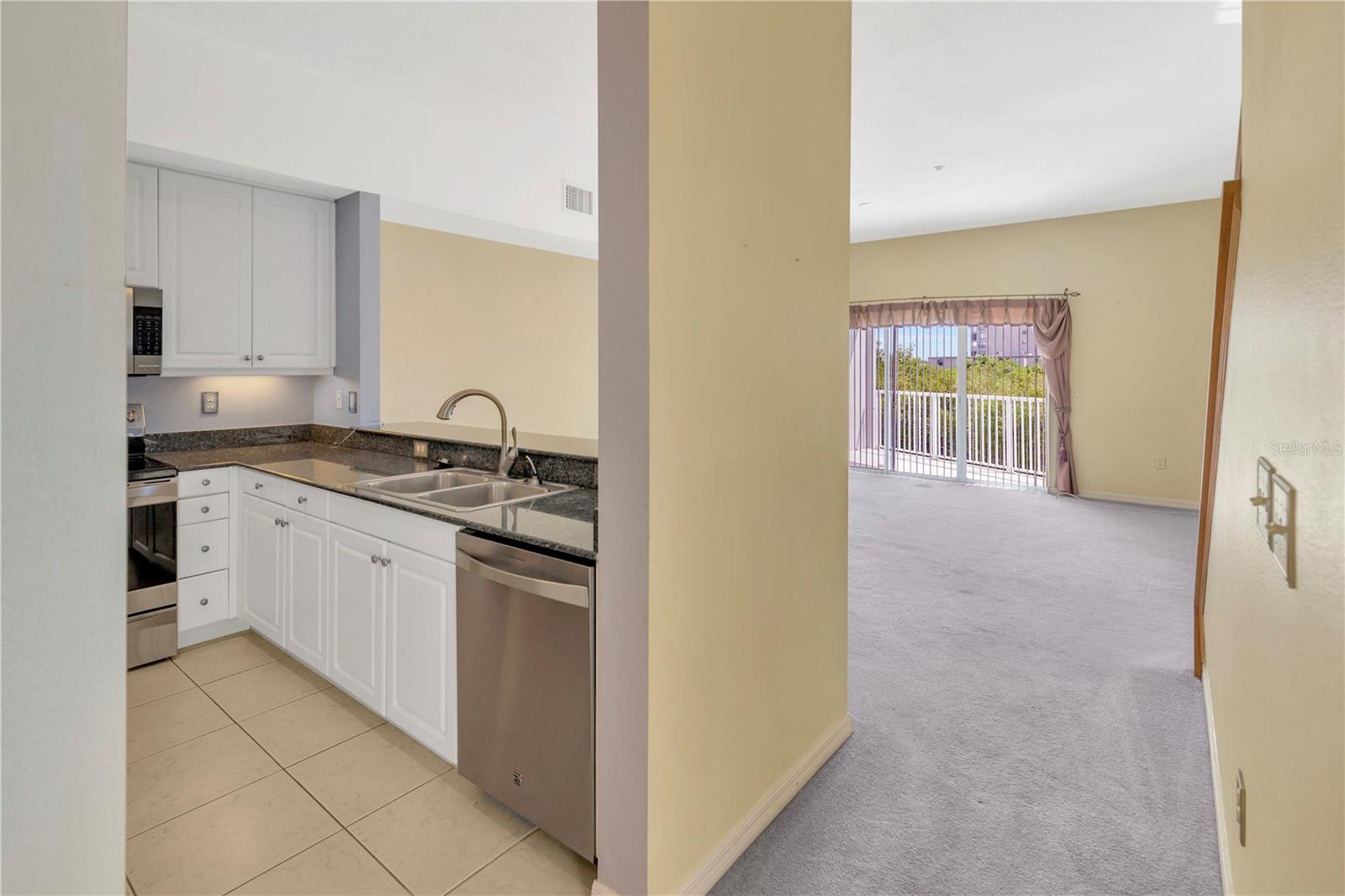 PALM COVE - Residential