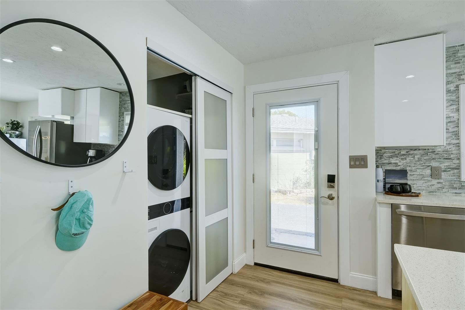 POLYNESIAN GARDENS - Residential