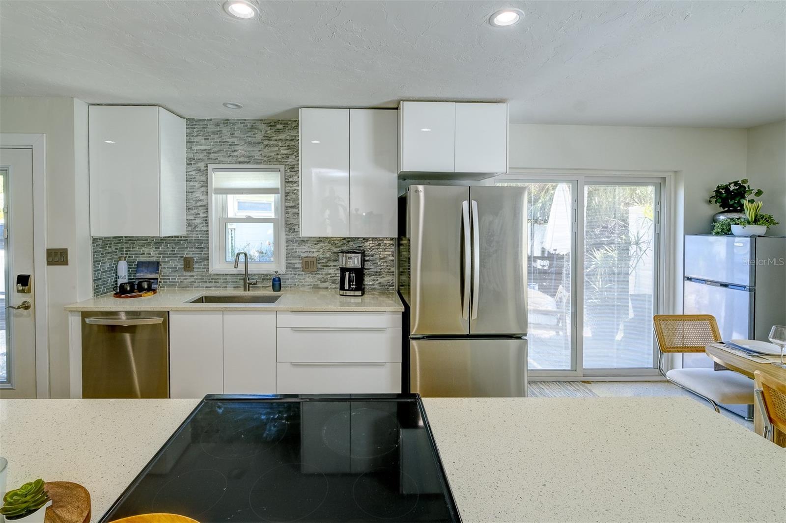 POLYNESIAN GARDENS - Residential