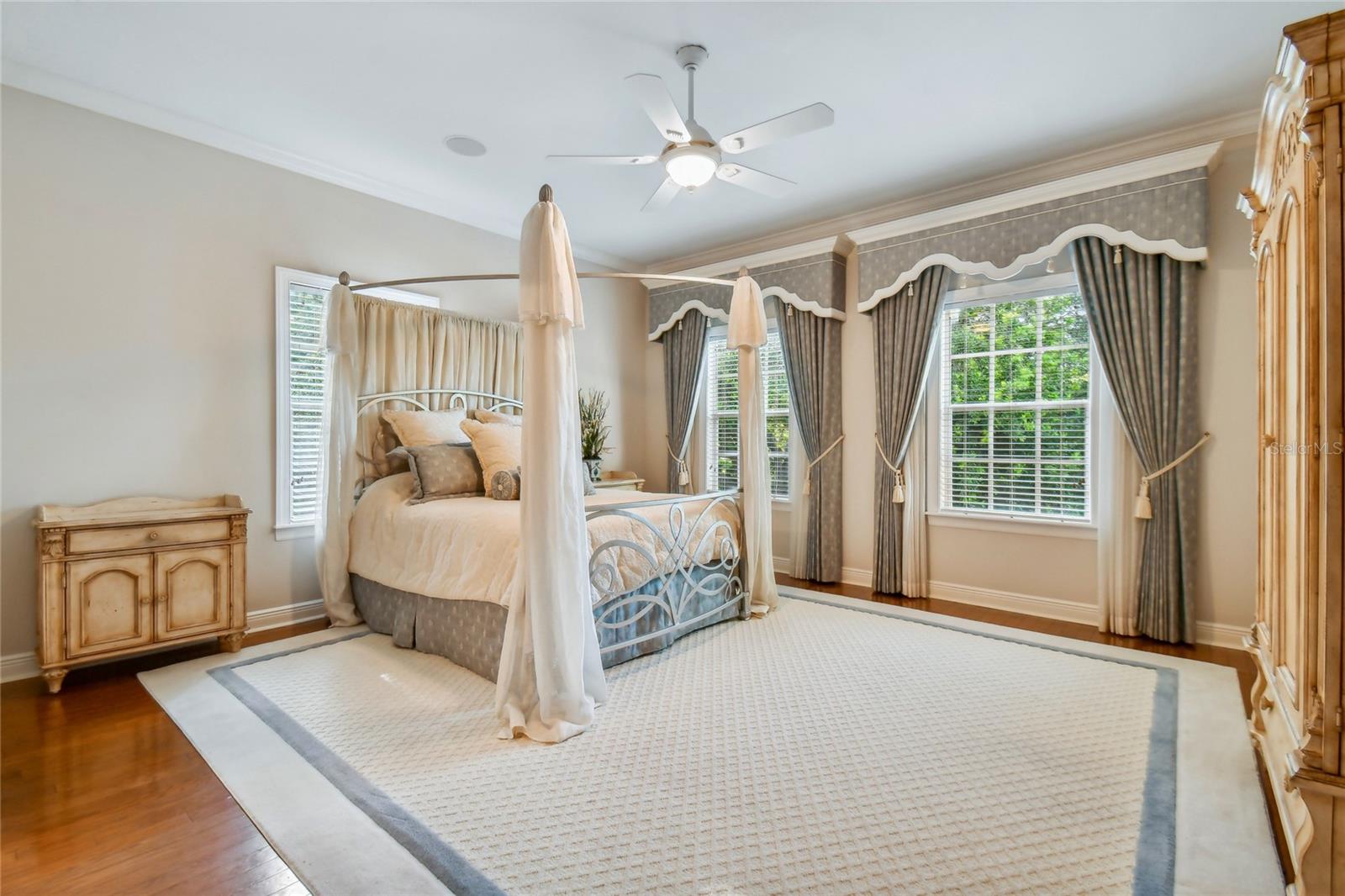 AVILA UNIT 17A14 - Residential Lease