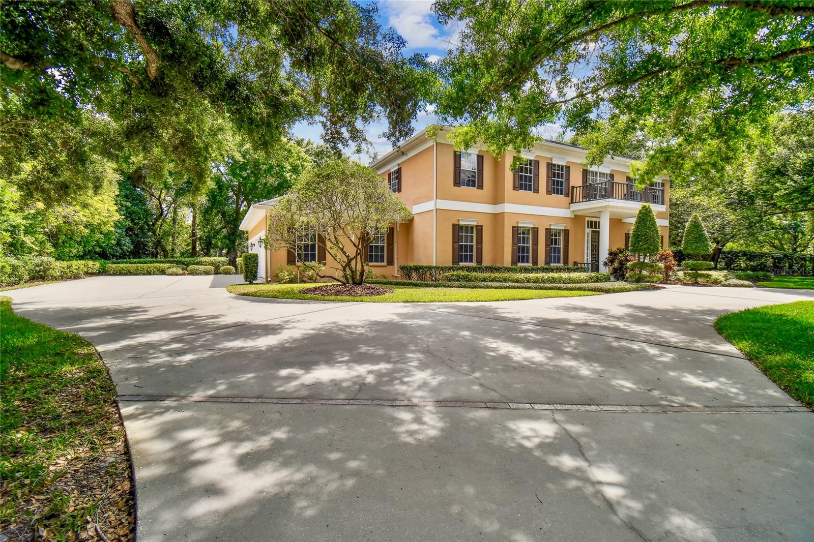 AVILA UNIT 17A14 - Residential Lease