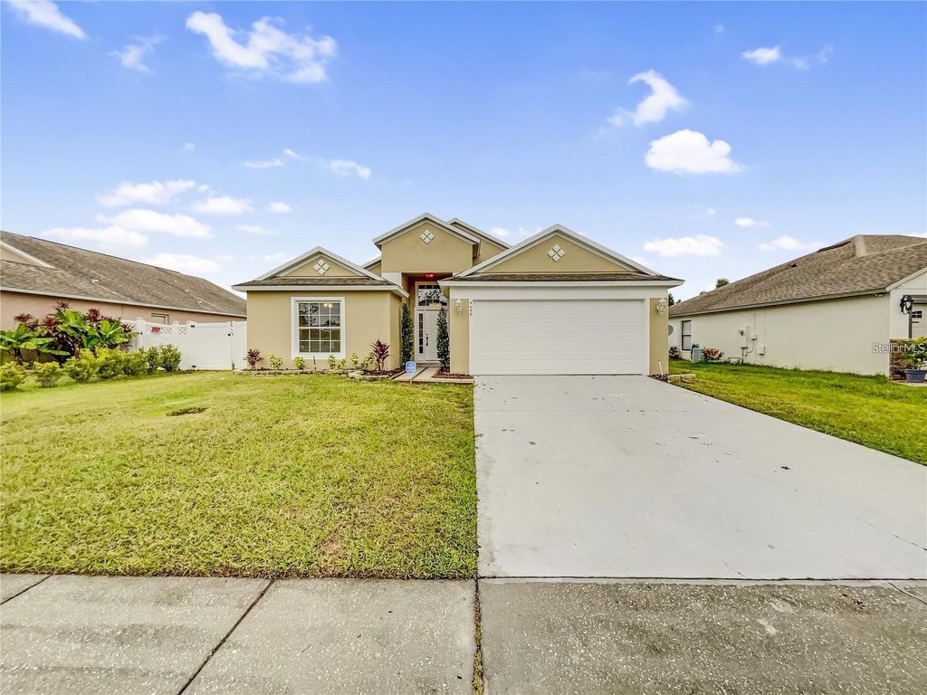 Photo of 4655 Doral Park Avenue, Kissimmee, FL 34758 (MLS # O6377175)