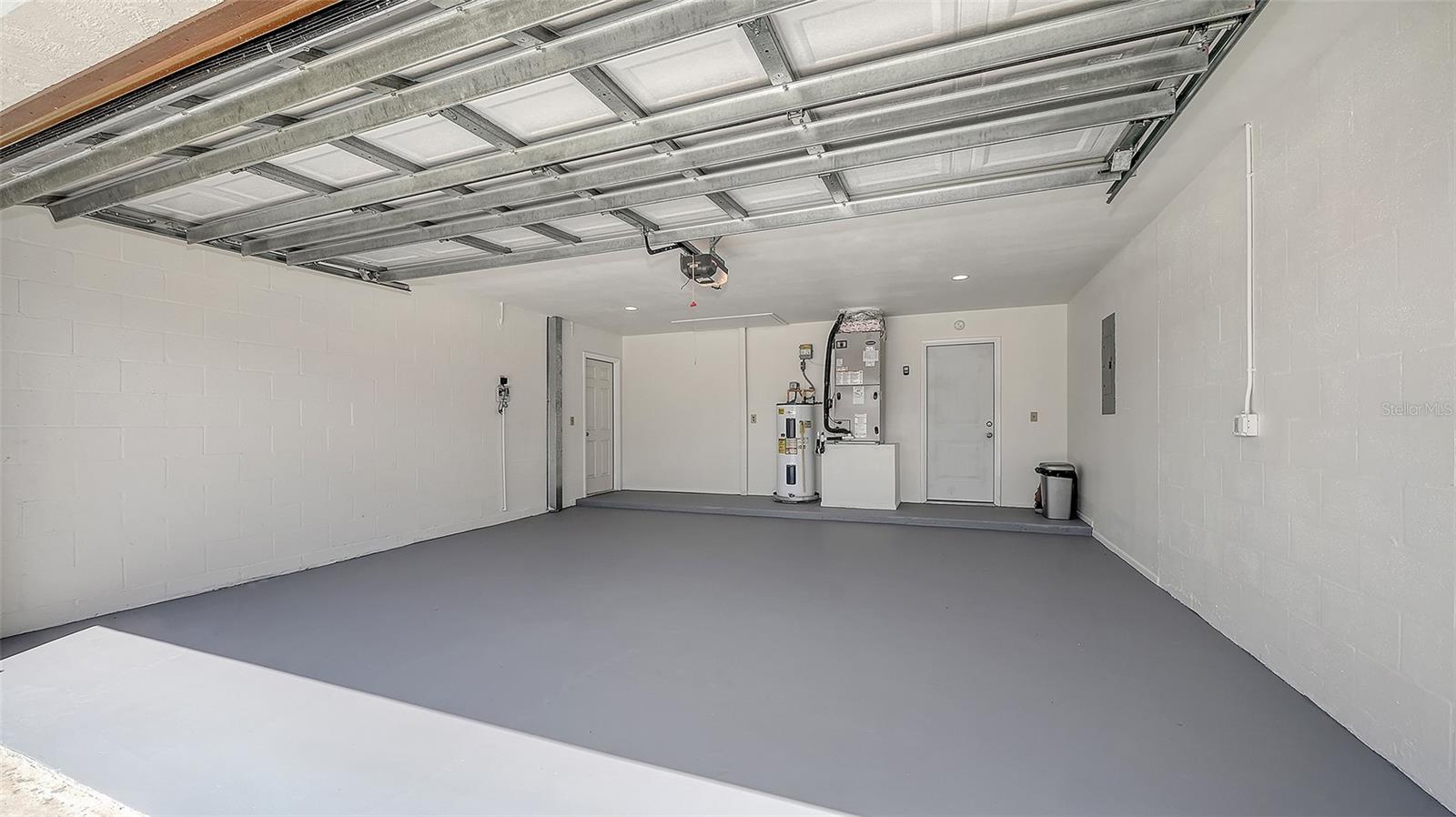 THE MEADOWS - Residential