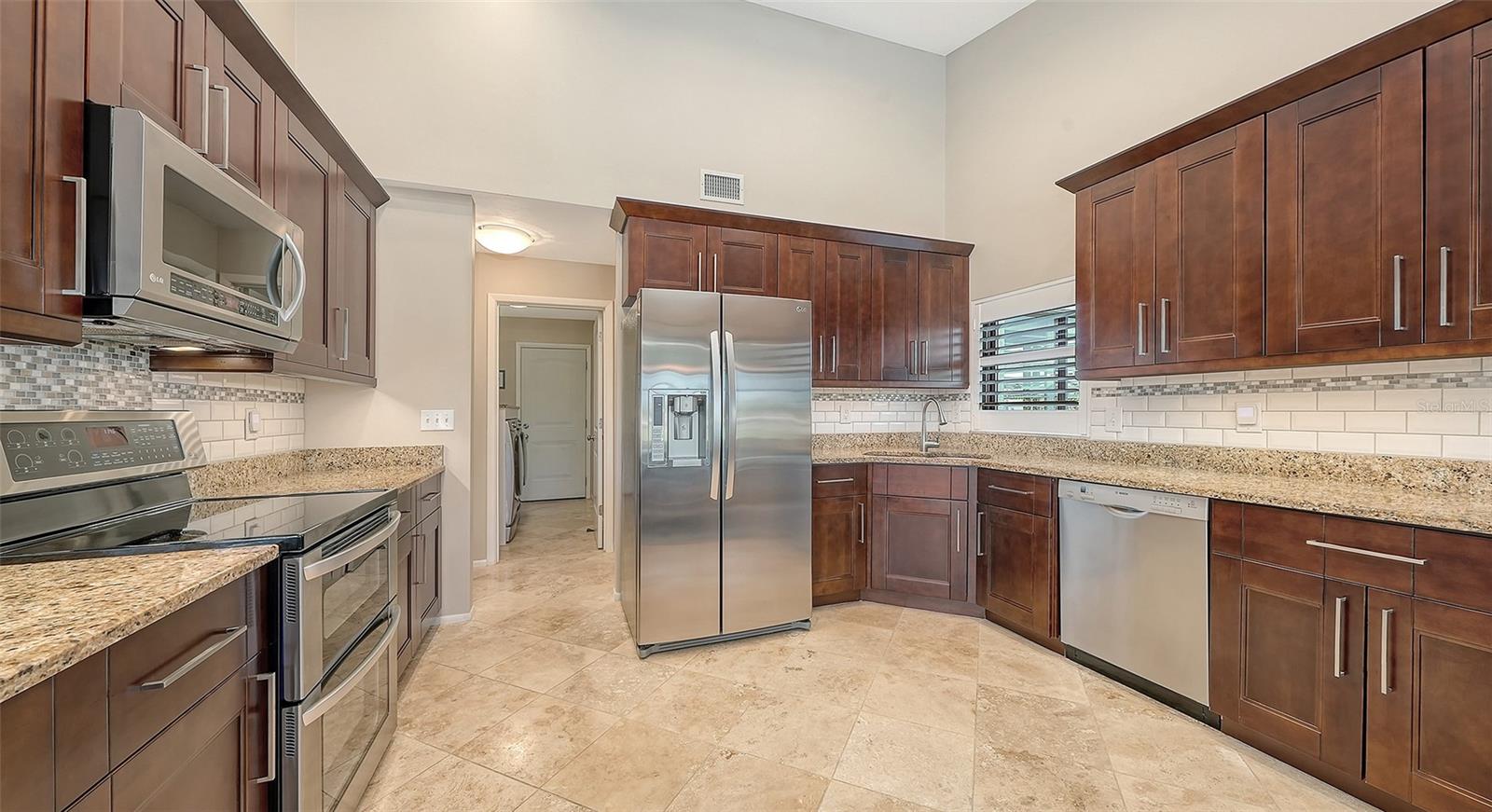 THE MEADOWS - Residential